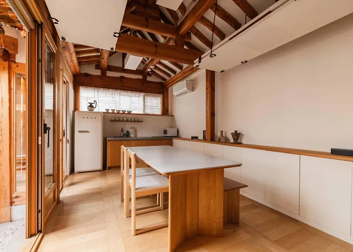 Luxury Hanok Chaon *